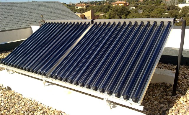 panel solar de vacio para agua caliente